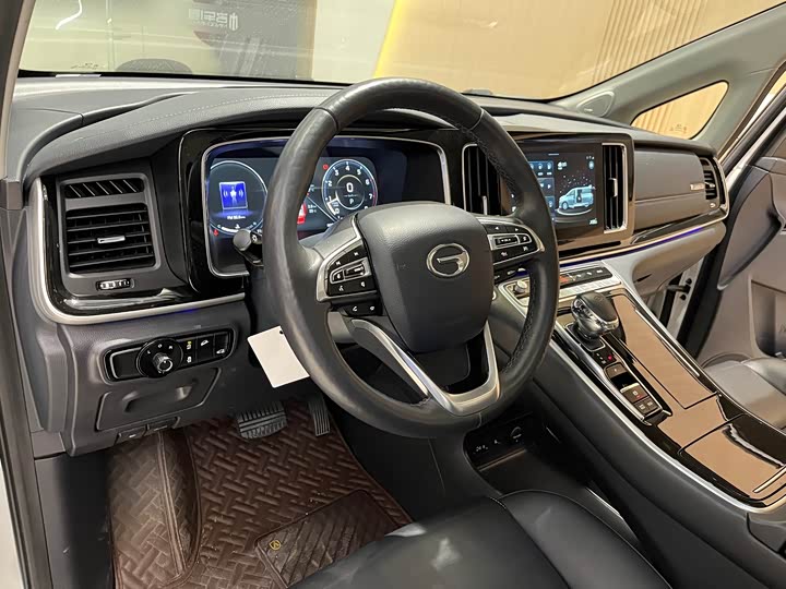 Фото 8 - GAC Trumpchi M8