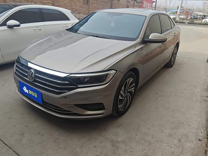 Фото 1 - Volkswagen Sagitar L