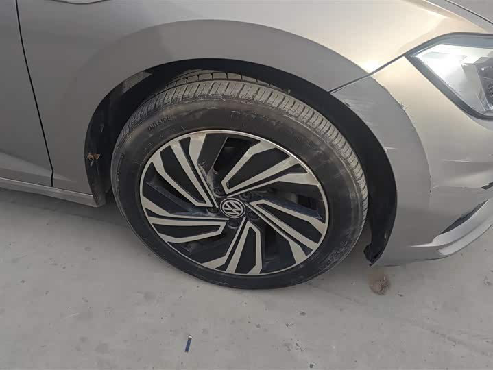 Фото 6 - Volkswagen Sagitar L