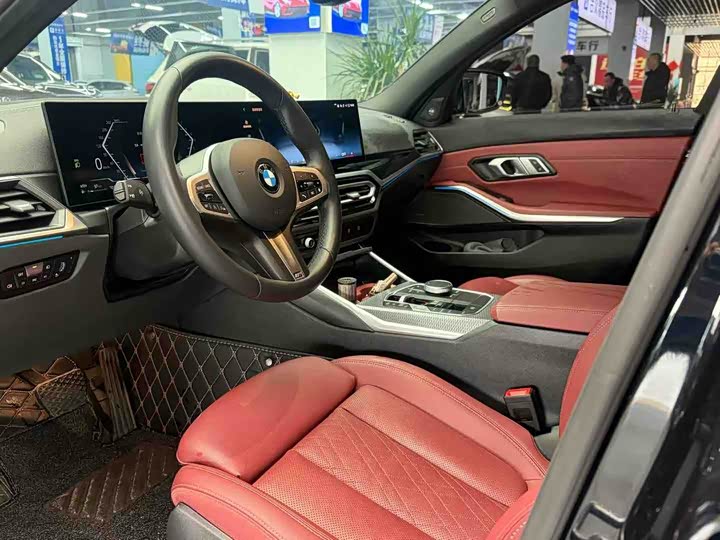 Photo 5 - BMW 3 Series