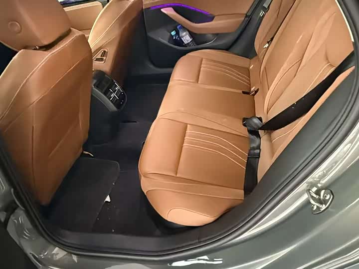 Фото 7 - Volkswagen Magotan