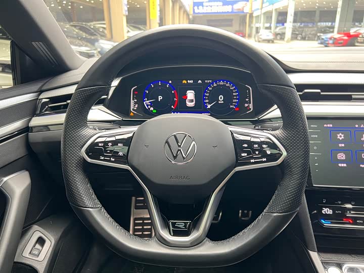 Фото 8 - Volkswagen CC