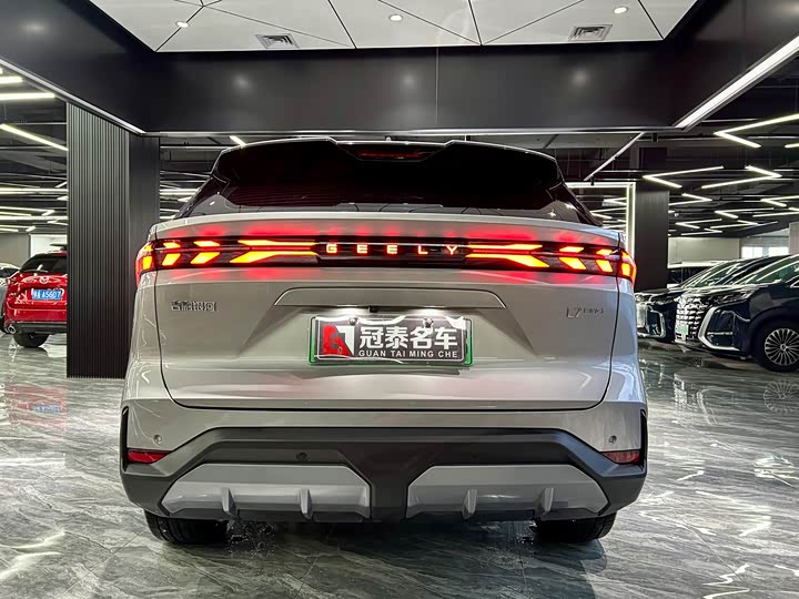 Фото 5 - Geely Galaxy L7