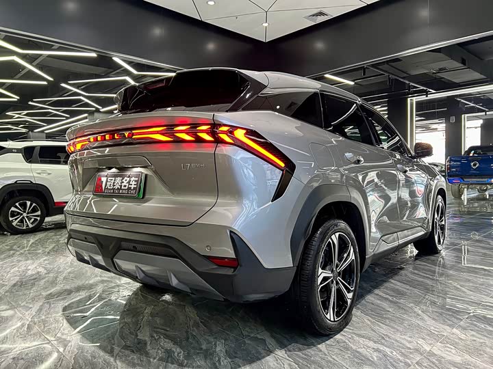 Фото 6 - Geely Galaxy L7