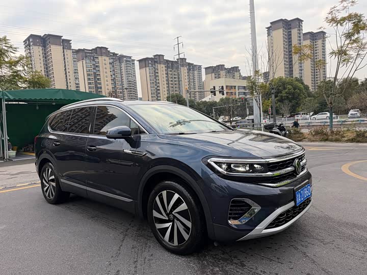 Фото 3 - Volkswagen Talagon