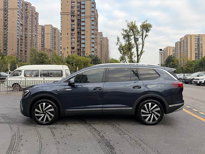 Фото 4 - Volkswagen Talagon