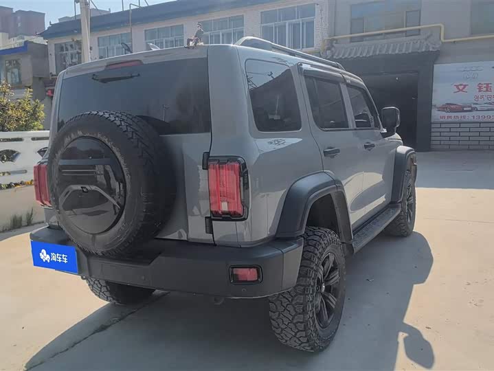 Фото 3 - Tank 300