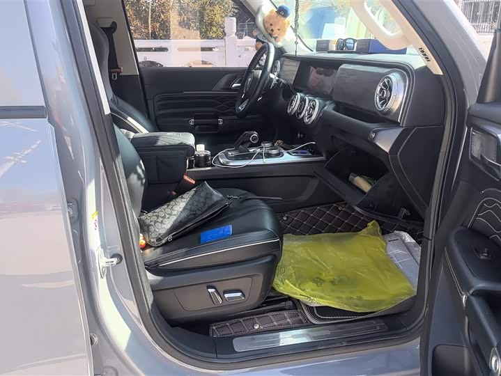 Фото 8 - Tank 300