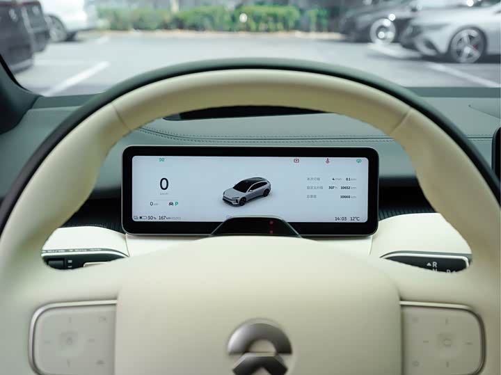 Фото 8 - Nio ET5T