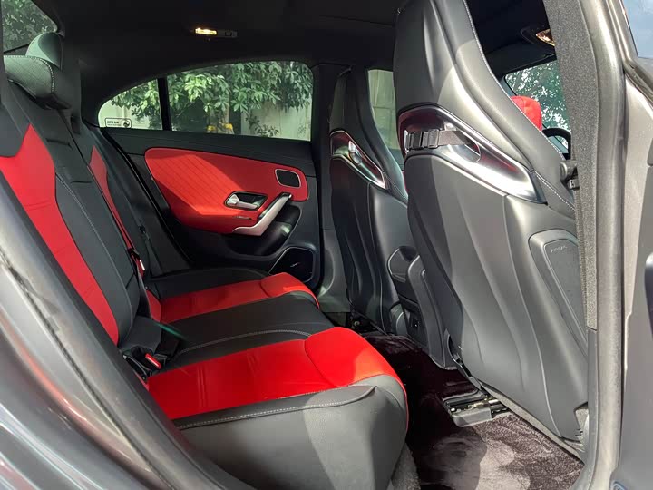 Фото 8 - Mercedes-Benz CLA-Class AMG