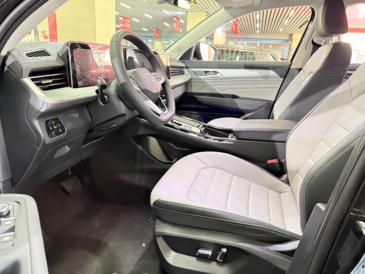 Фото 7 - Volkswagen Tavendor