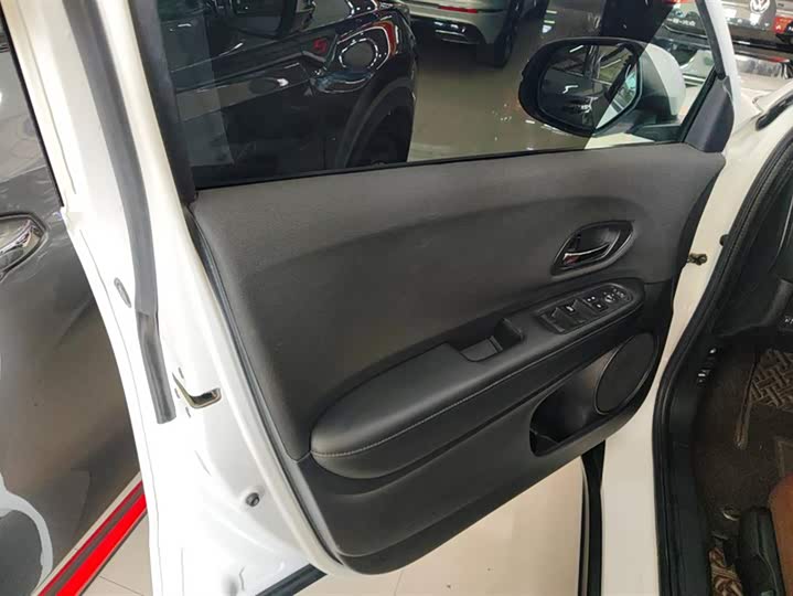 Фото 7 - Honda XR-V