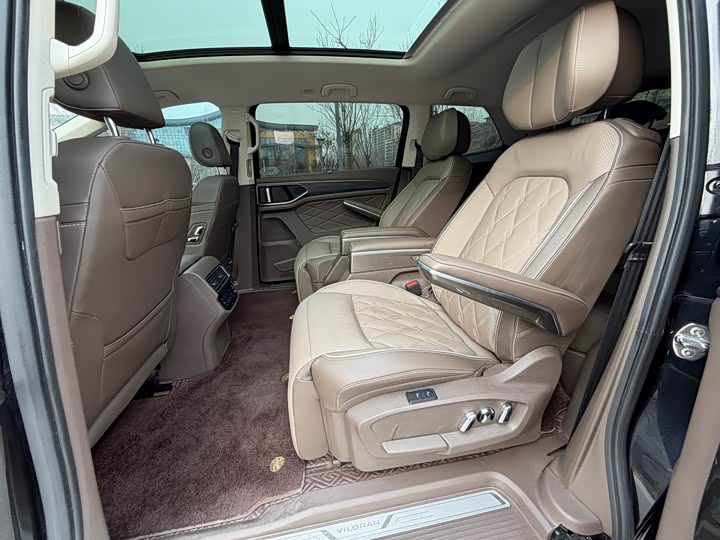 Фото 7 - Volkswagen Viloran