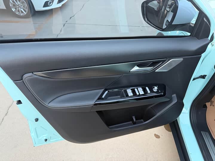 Фото 6 - XPeng G3