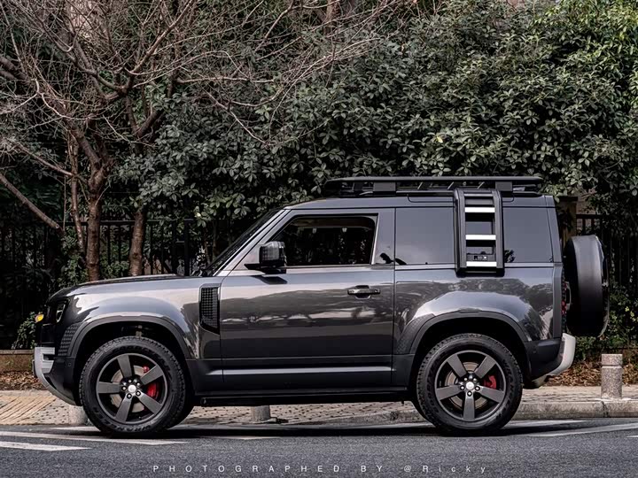 Фото 2 - Land Rover Defender