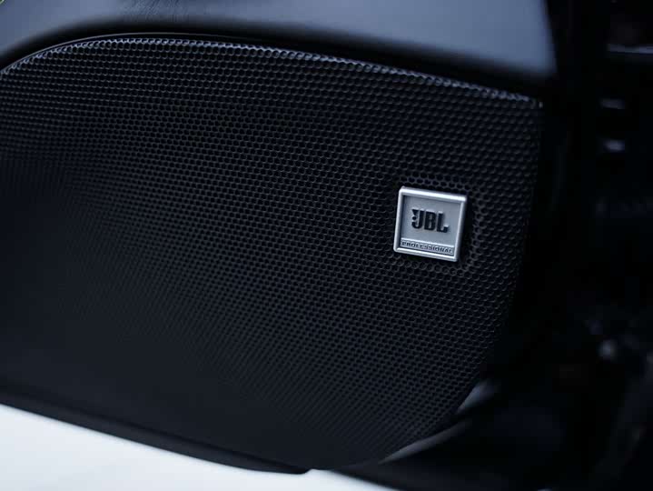 Фото 7 - Ferrari F8