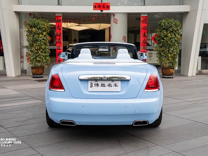 Фото 6 - Rolls-Royce Dawn