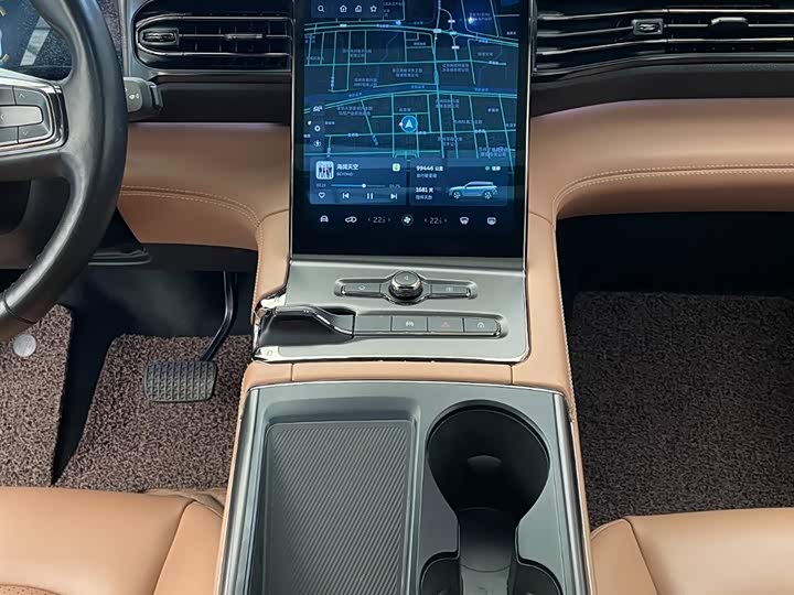 Фото 9 - Nio ES6