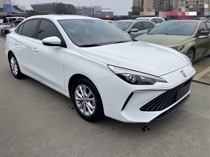 Фото 3 - Roewe i5