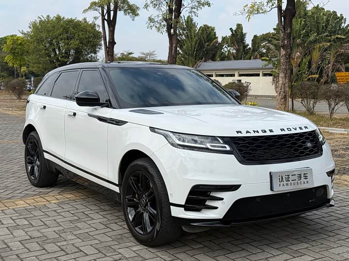 Фото 3 - Land Rover Range Rover Velar