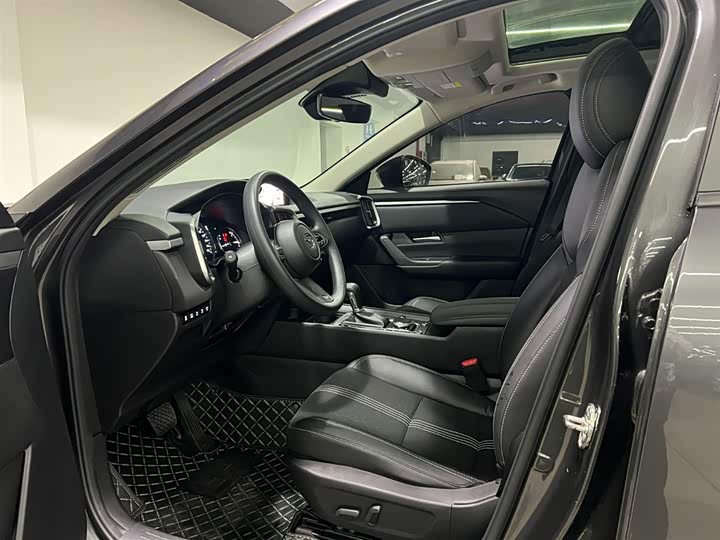 Фото 9 - Mazda CX-50