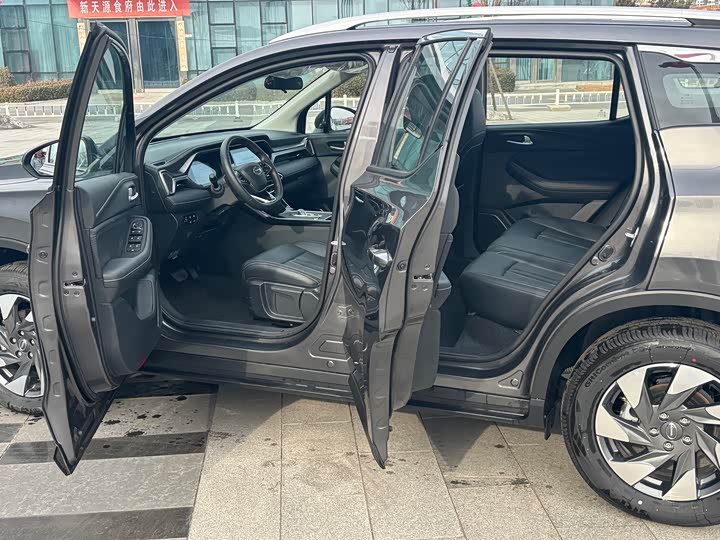 Фото 5 - GAC Trumpchi GS4