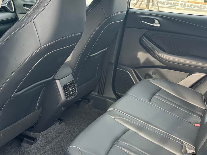 Фото 7 - GAC Trumpchi GS4