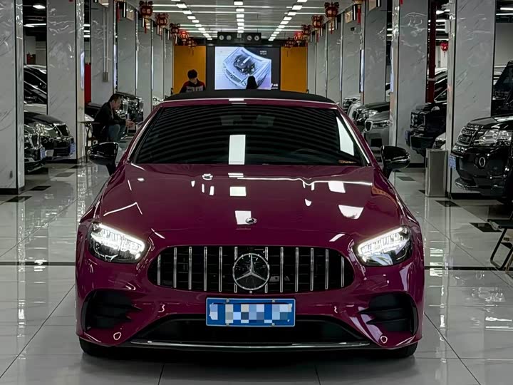 Фото 2 - Mercedes-Benz E-Class