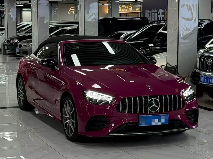 Фото 3 - Mercedes-Benz E-Class