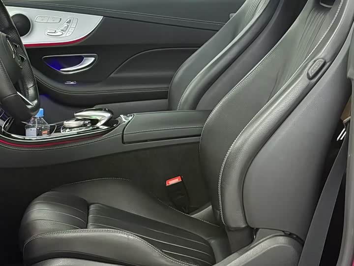 Фото 6 - Mercedes-Benz E-Class