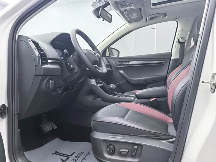 Фото 8 - Skoda Karoq