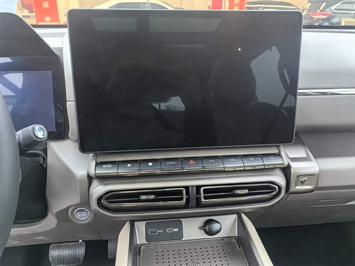 Фото 8 - Haval H-Dog Hybrid