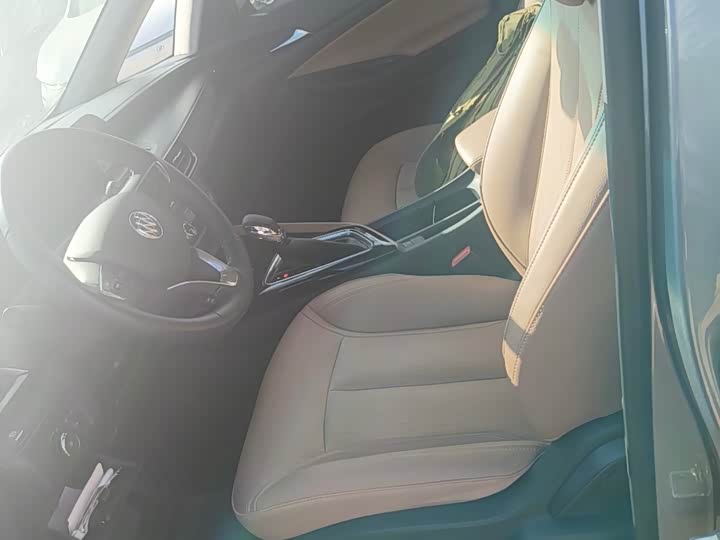 Фото 4 - Buick GL6