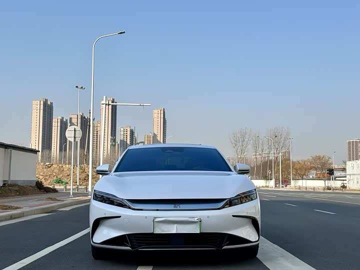 Фото 1 - BYD Han