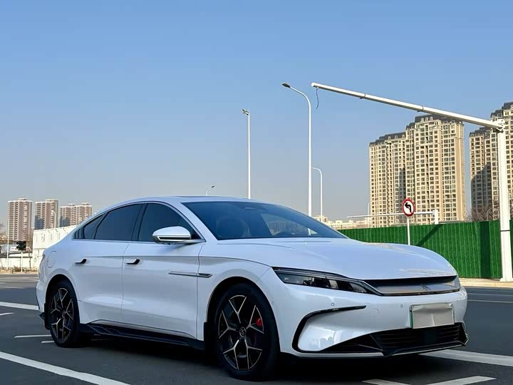 Фото 3 - BYD Han