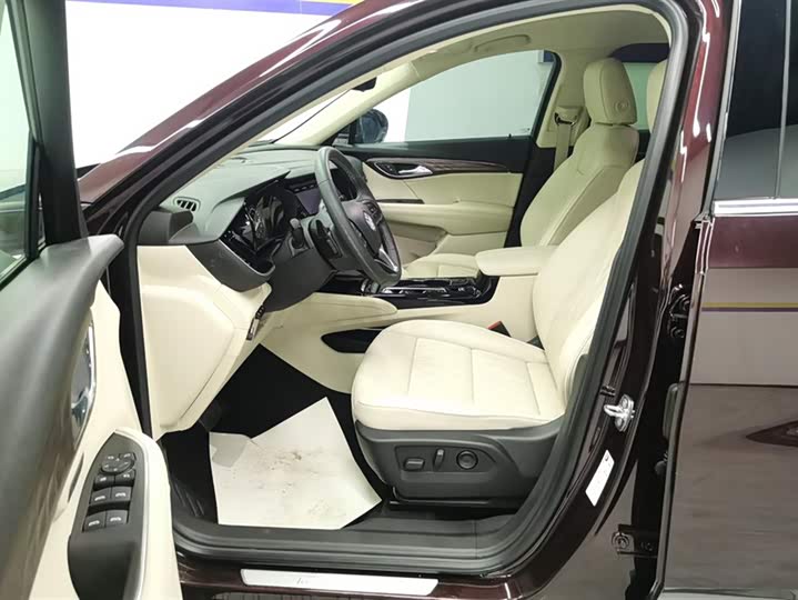 Фото 9 - Buick Envision Plus