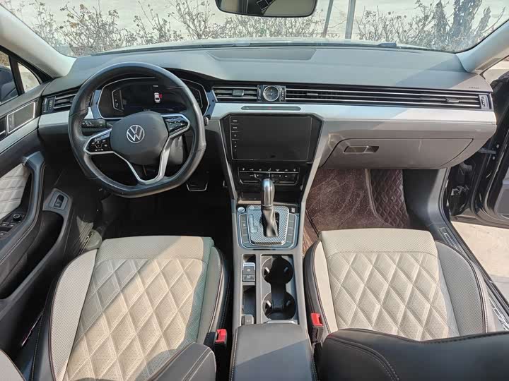 Фото 6 - Volkswagen Magotan