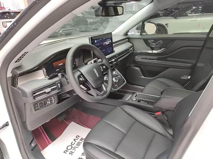 Фото 9 - Lincoln Corsair Hybrid