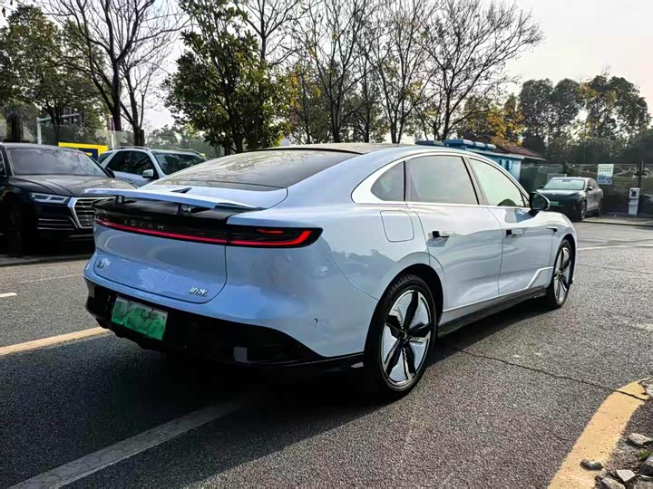 Фото 4 - Voyah Passion