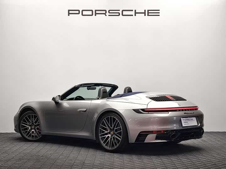 Фото 6 - Porsche 911