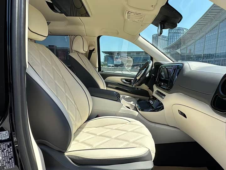 Фото 8 - Mercedes-Benz Vito