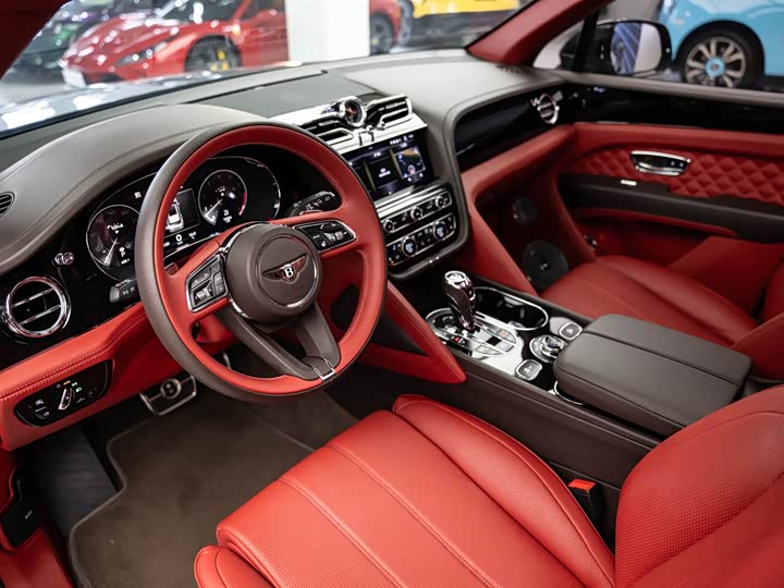 Фото 4 - Bentley Bentayga