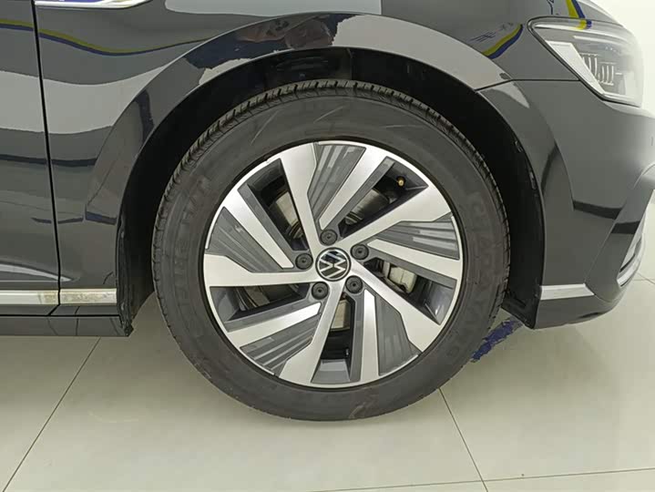 Фото 6 - Volkswagen Magotan GTE Hybrid