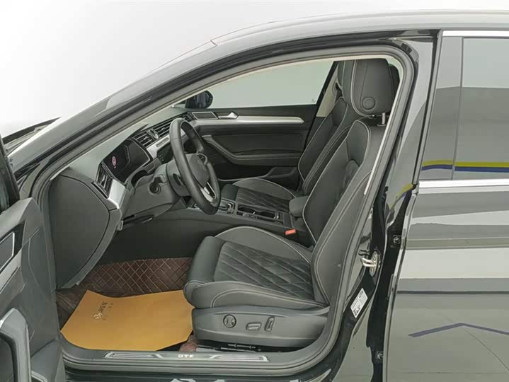 Фото 9 - Volkswagen Magotan GTE Hybrid