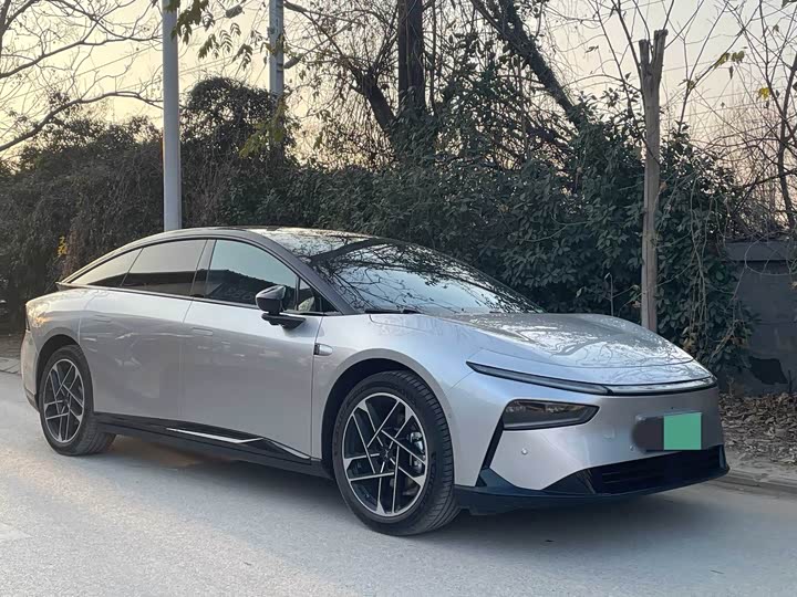 Фото 3 - XPeng F57