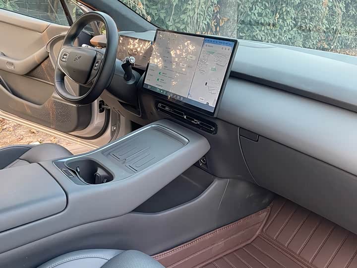 Фото 7 - XPeng F57