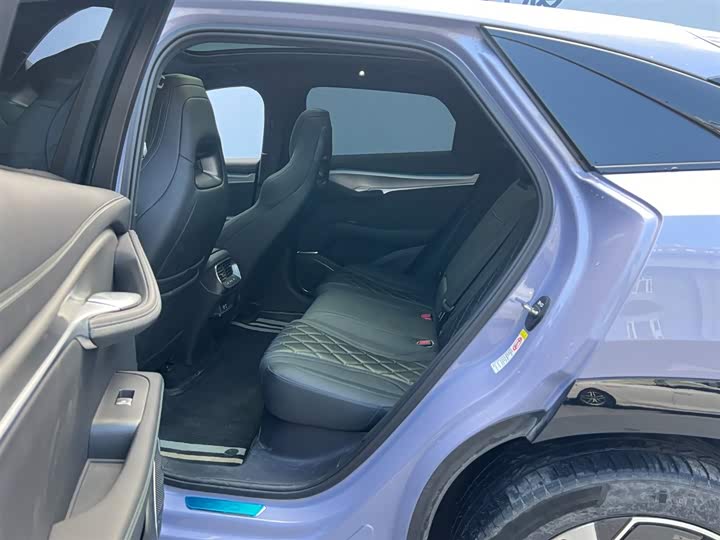 Фото 8 - BYD Sea Lion 07 EV