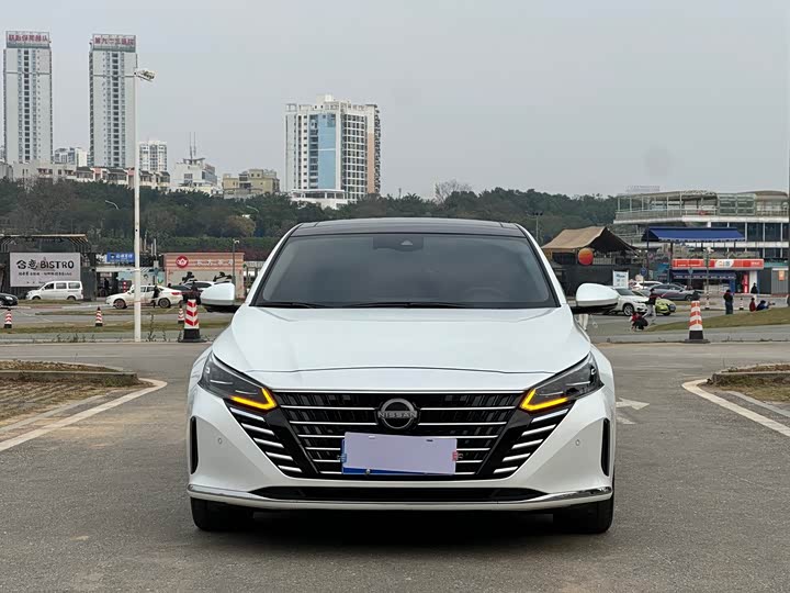 Фото 2 - Nissan Teana