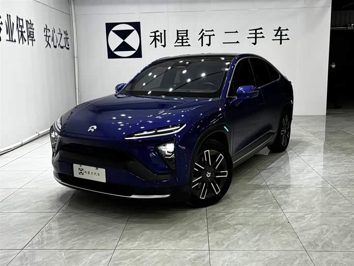 Фото 3 - Nio EC6