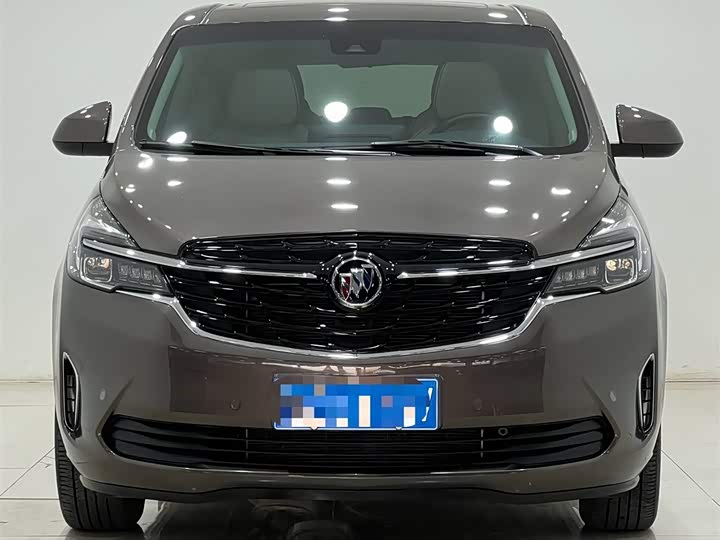 Фото 2 - Buick GL8 ES